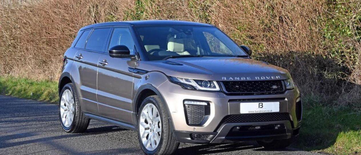 Land Rover Range Rover Evoque - Compact and Rugged SUV with Diesel Engine, Panoramic Roof, and Meridian Sound System