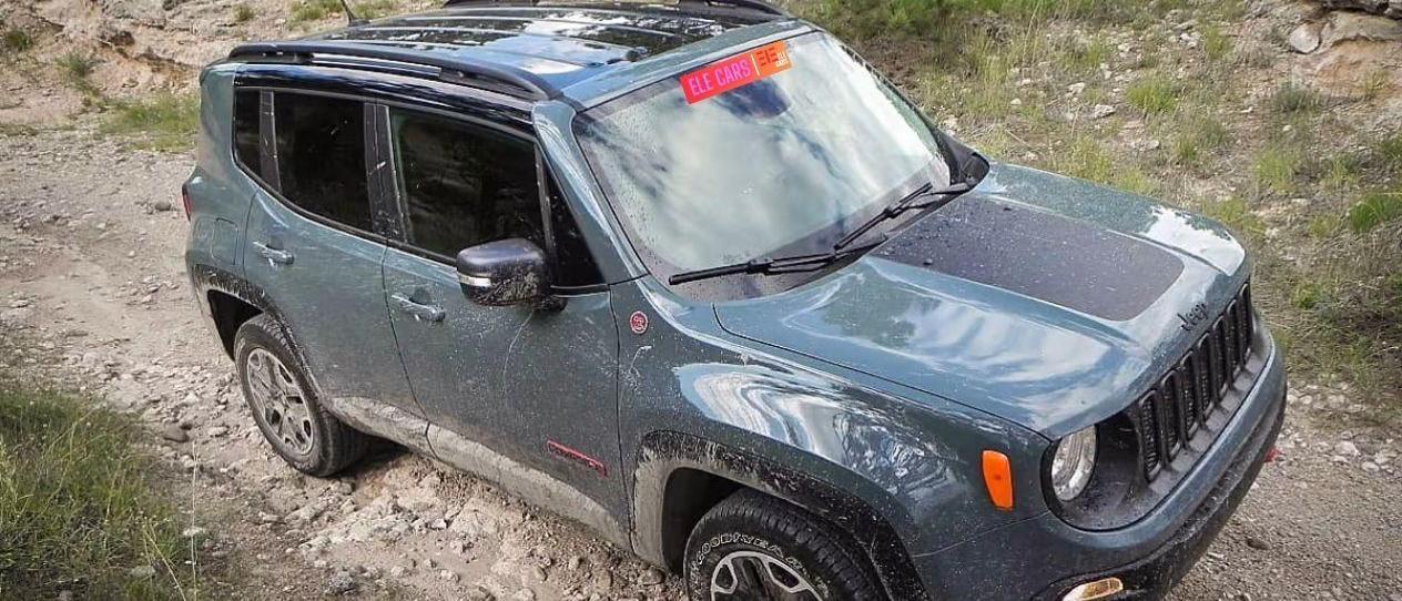 2016 Jeep Renegade: A Rugged and Reliable SUV for Adventurous Souls