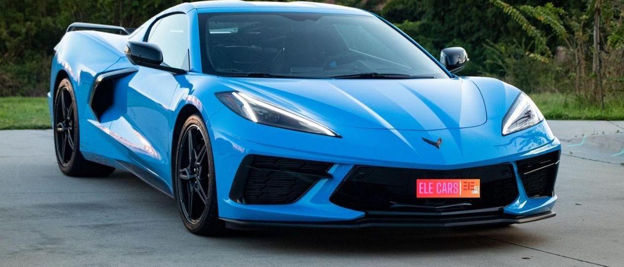 2022 Chevrolet Corvette Stingray 3LT - High-Performance Coupe with 6.2L V8 Engine and Premium Features