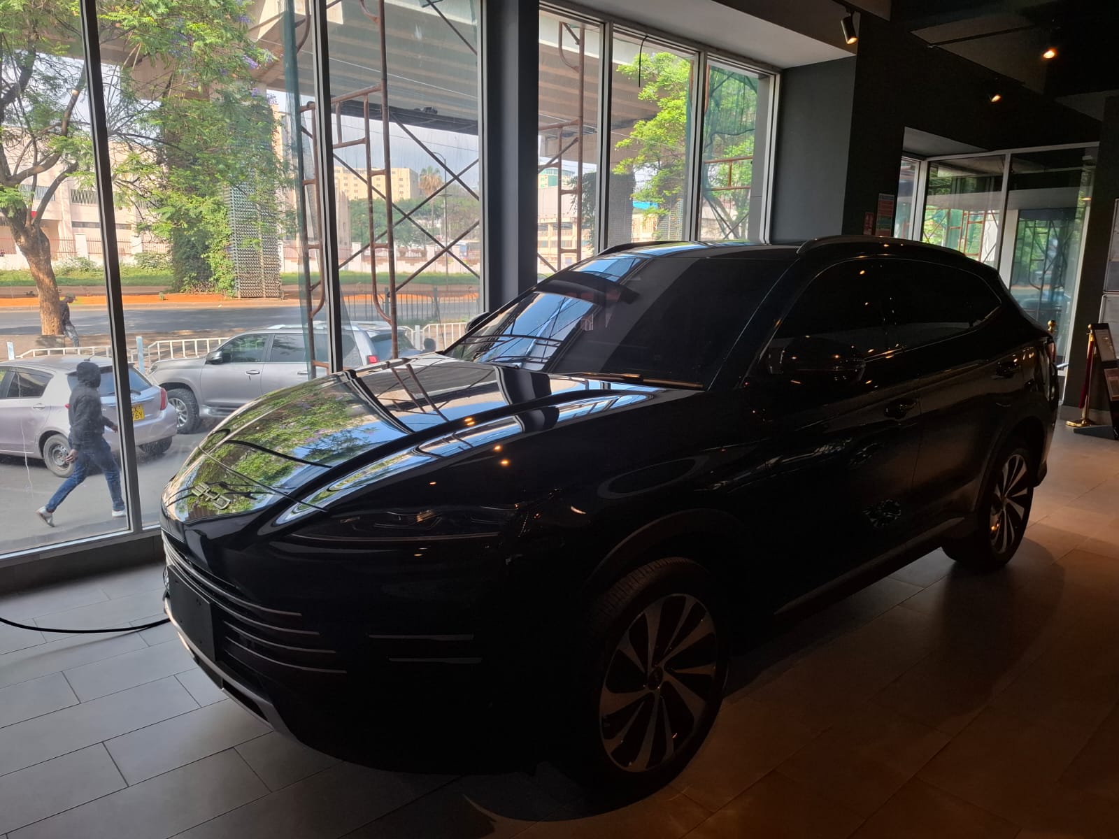 BYD Sealion 7